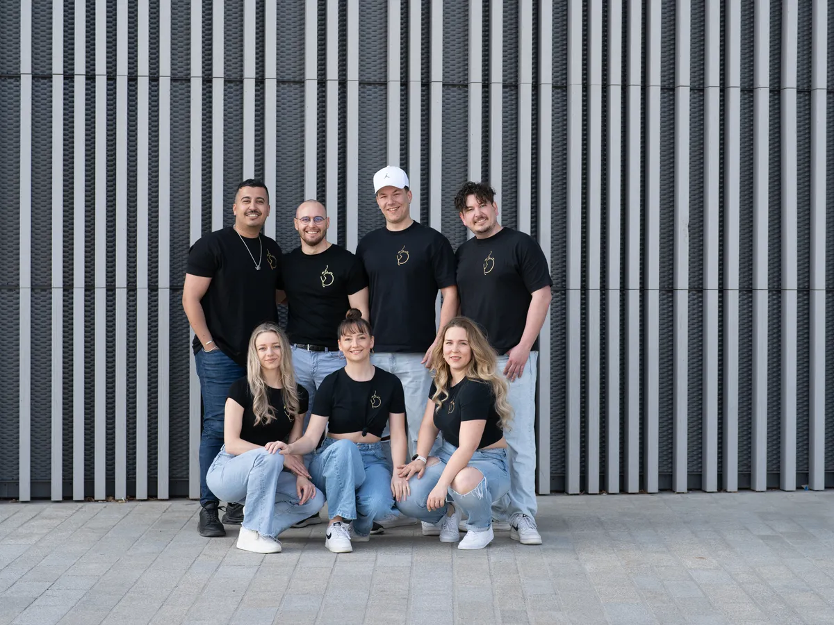 Idiomadanza Team